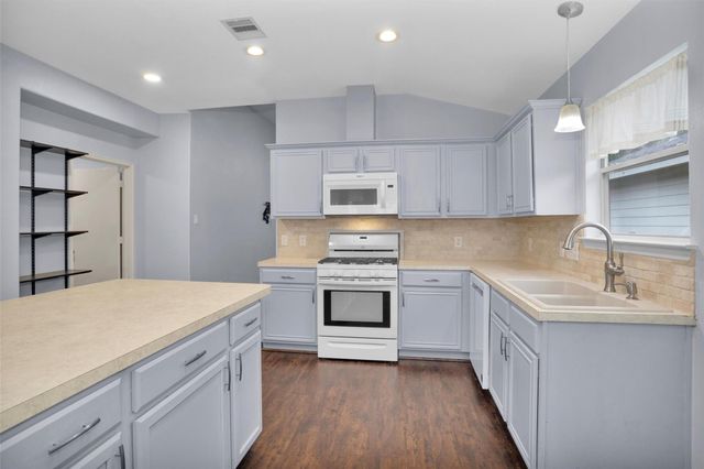 20107 Stonepine Creek Drive, Tomball, TX 77375