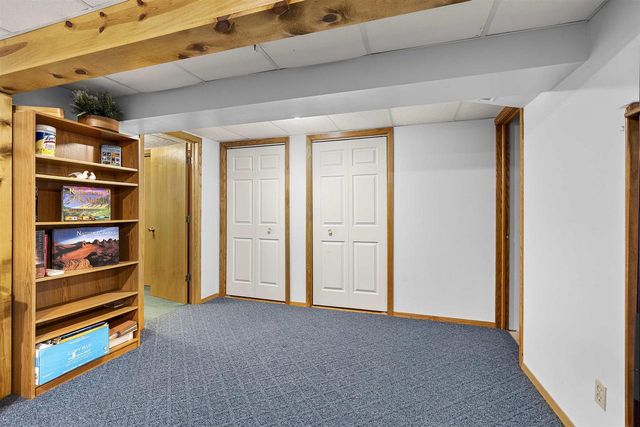 3033 W HIAWATHA DRIVE, Appleton, WI 54914