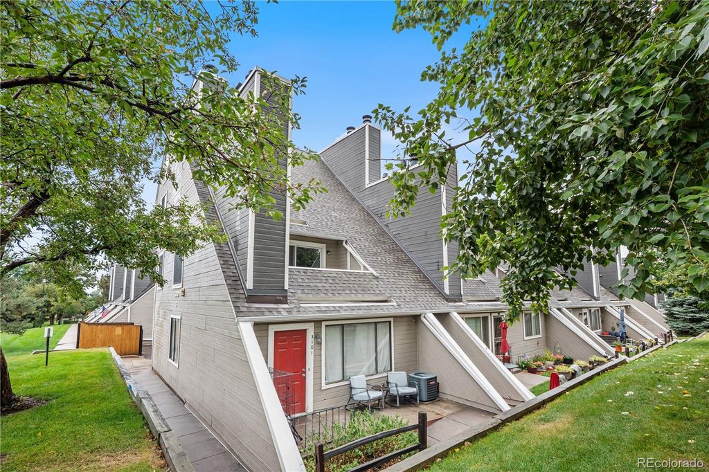 5250 S Huron Way 3-205, Littleton, CO 80120