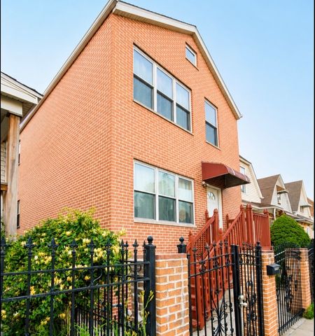 4024 S Artesian Avenue, Chicago, IL 60632
