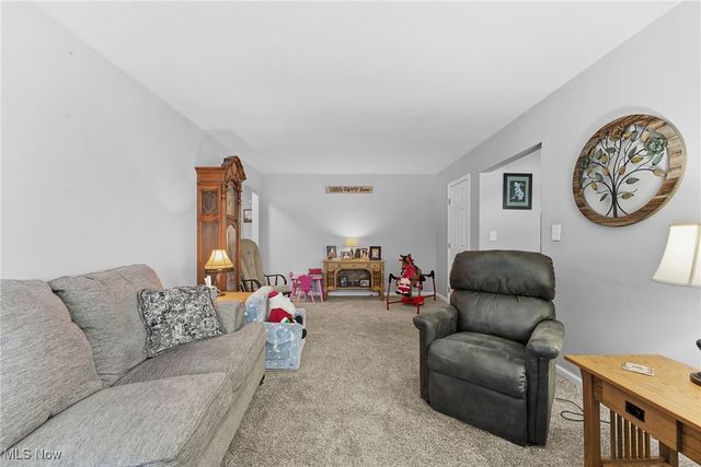 204 Normandy Drive, Painesville Twp, OH 44077