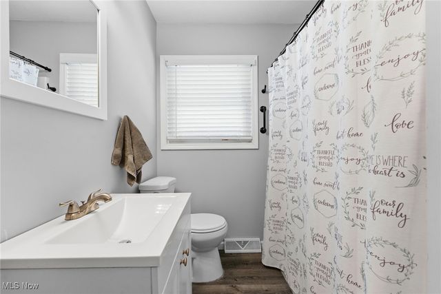 204 Normandy Drive, Painesville Twp, OH 44077