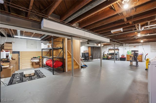 204 Normandy Drive, Painesville Twp, OH 44077