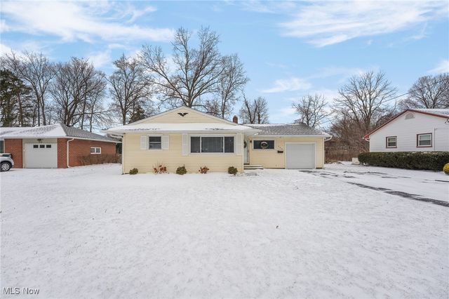 204 Normandy Drive, Painesville Twp, OH 44077