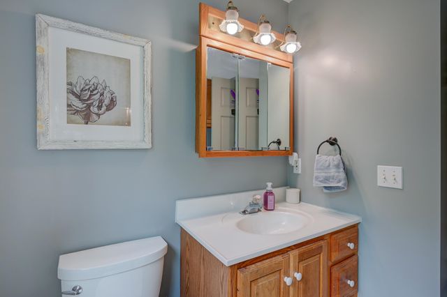70 Chautauqua Road, Fryeburg, ME 04037