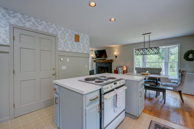 70 Chautauqua Road, Fryeburg, ME 04037