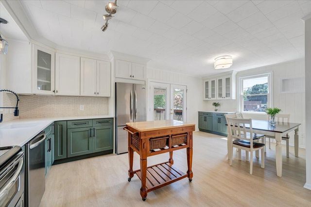 3116 Spring RD SW, Roanoke, VA 24015