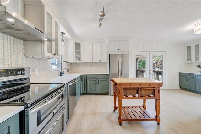 3116 Spring RD SW, Roanoke, VA 24015