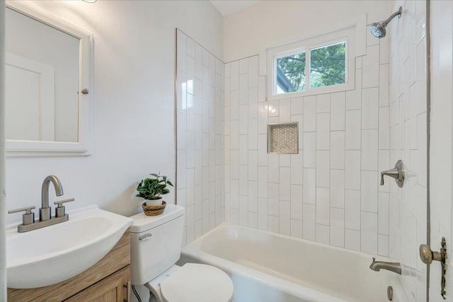 3116 Spring RD SW, Roanoke, VA 24015