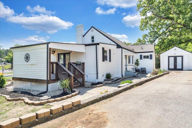 3116 Spring RD SW, Roanoke, VA 24015