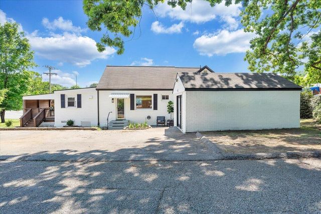 3116 Spring RD SW, Roanoke, VA 24015