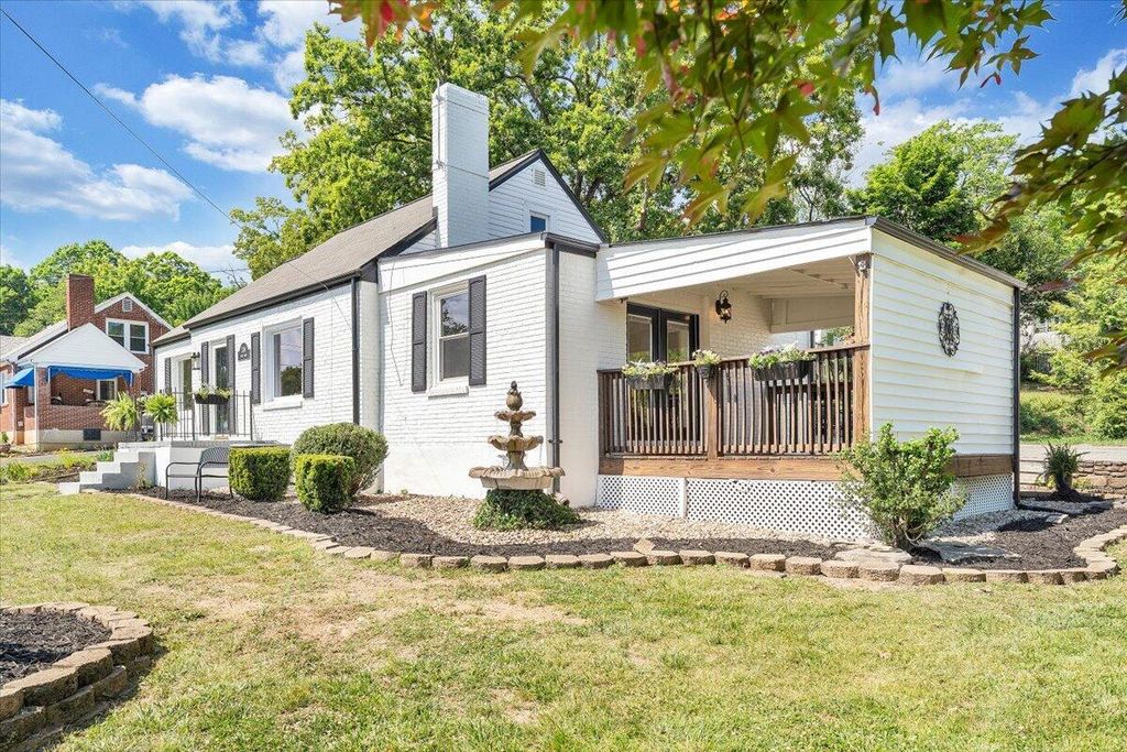 3116 Spring RD SW, Roanoke, VA 24015