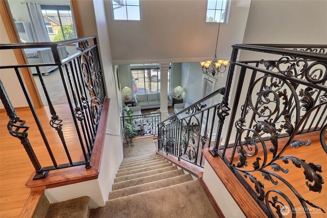 9619 S 237th Place, Kent, WA 98031