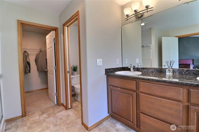 9619 S 237th Place, Kent, WA 98031