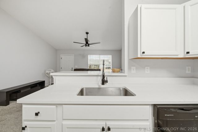 1925 Bristol Road, Claremore, OK 74017