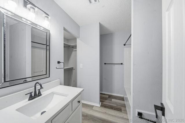 1925 Bristol Road, Claremore, OK 74017