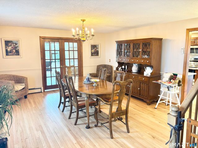 43 Hebron Road, Bolton, CT 06043