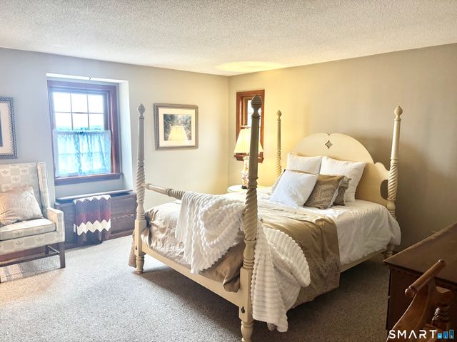 43 Hebron Road, Bolton, CT 06043