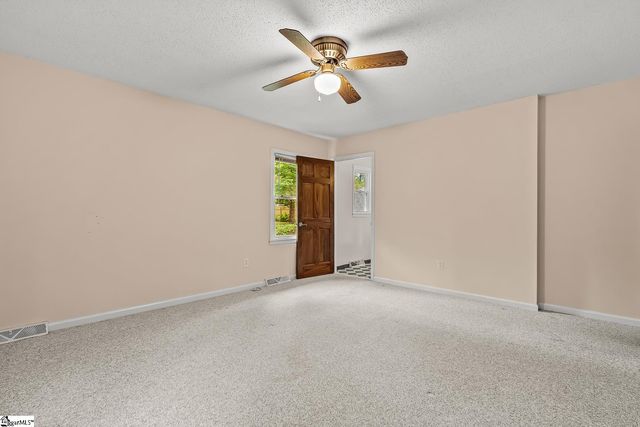 130 Mount Olivet Drive, Six Mile, SC 29682