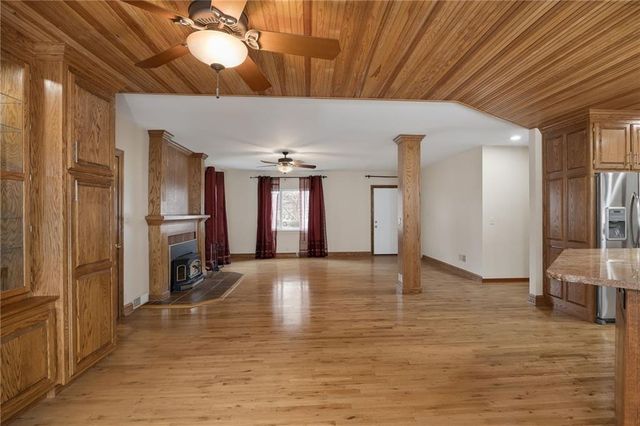 1402 Maple Street, Chillicothe, MO 64601