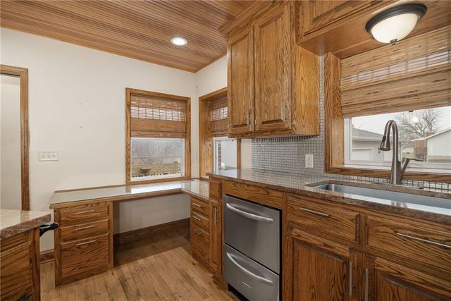 1402 Maple Street, Chillicothe, MO 64601