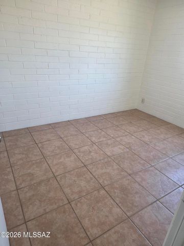 3202 S Sunland Vista, Tucson, AZ 85713