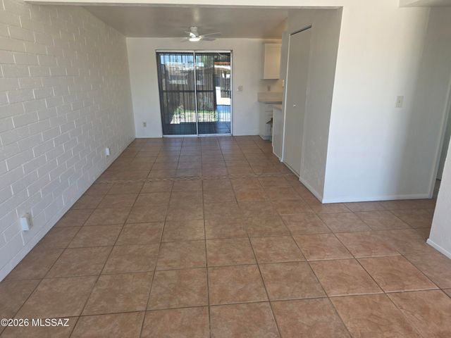 3202 S Sunland Vista, Tucson, AZ 85713