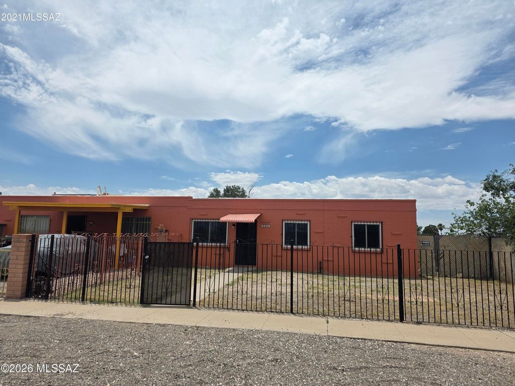 3202 S Sunland Vista, Tucson, AZ 85713