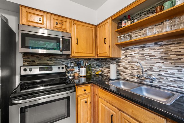 1516 Wilson Place, Medford, OR 97504