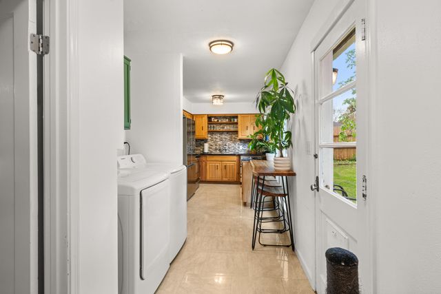 1516 Wilson Place, Medford, OR 97504