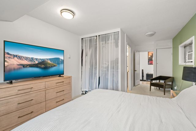 1516 Wilson Place, Medford, OR 97504