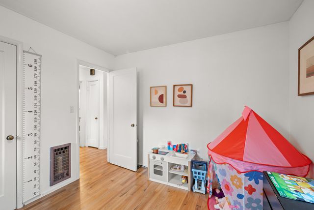 1516 Wilson Place, Medford, OR 97504