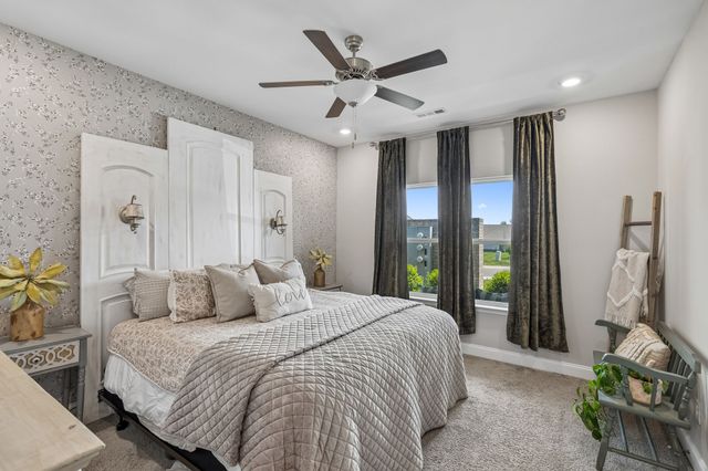 1015 June Wilde Rdg, Spring Hill, TN 37174