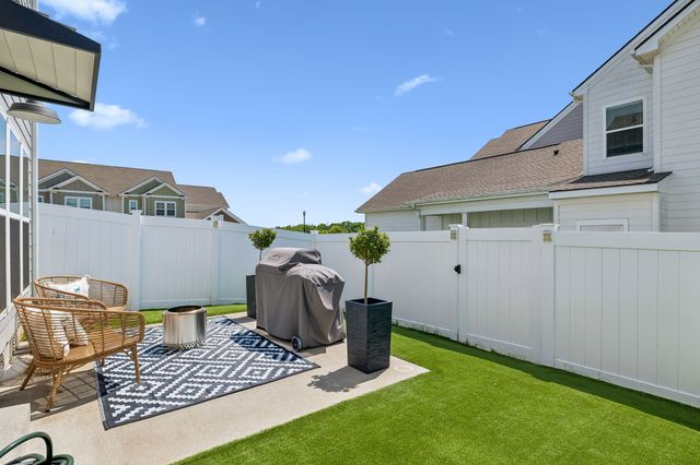 1015 June Wilde Rdg, Spring Hill, TN 37174
