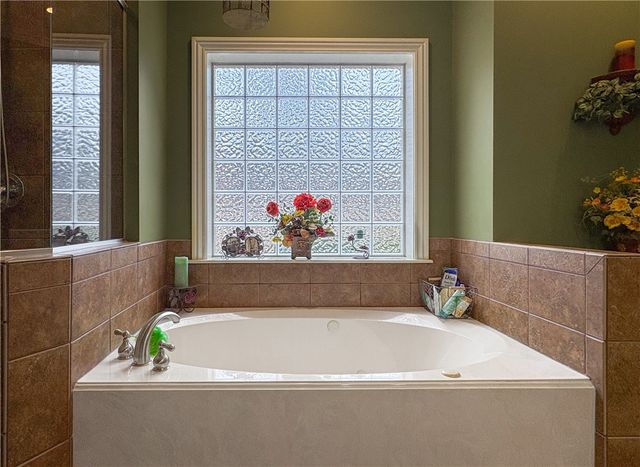 4610 Moonbeam Drive, Harrison, AR 72601