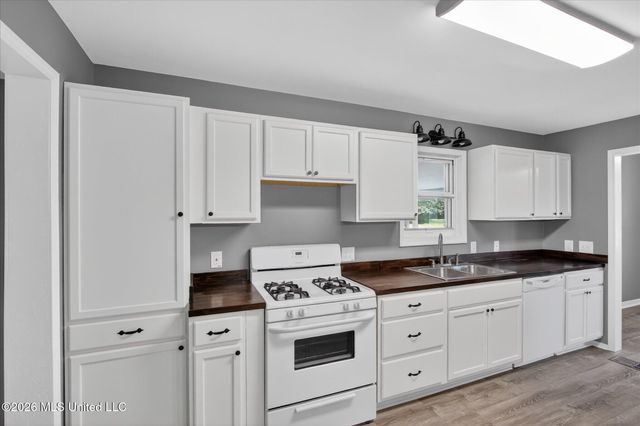 34 37th Street, Gulfport, MS 39507
