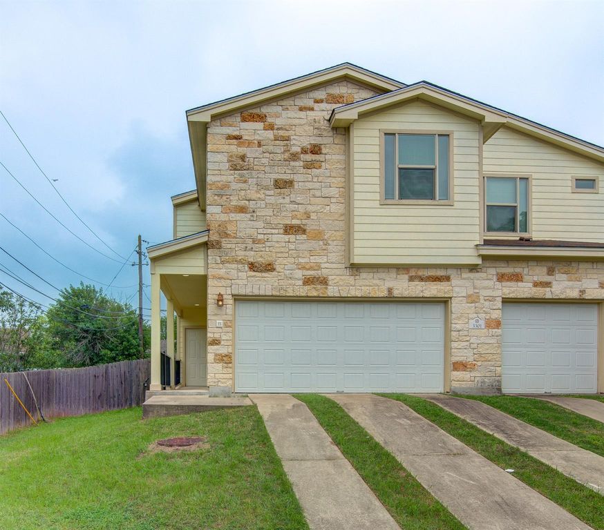 3301 Thomas Kincheon ST B, Austin, TX 78745