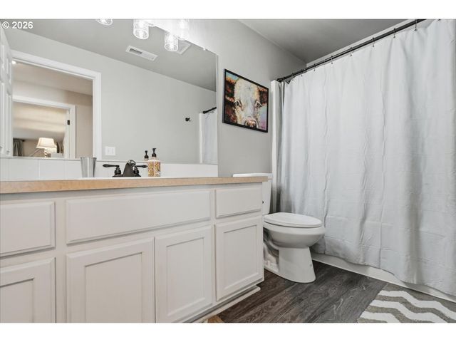 1817 N 9TH Way, Ridgefield, WA 98642