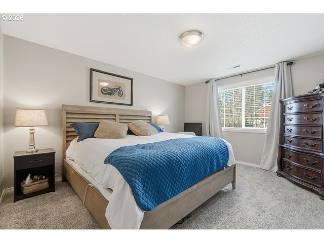 1817 N 9TH Way, Ridgefield, WA 98642