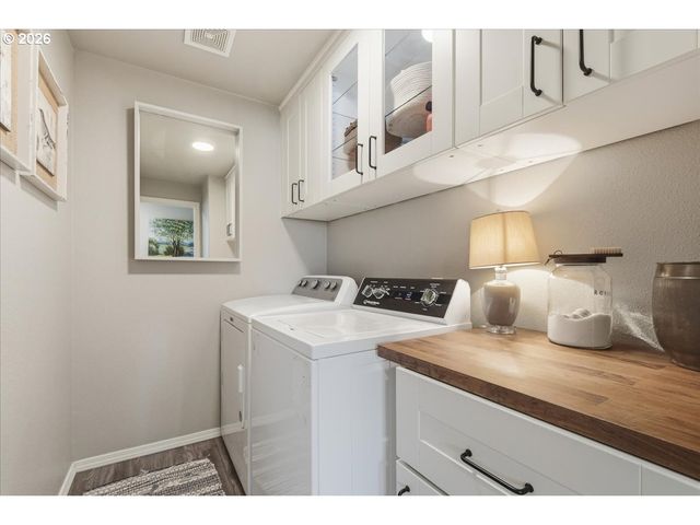 1817 N 9TH Way, Ridgefield, WA 98642