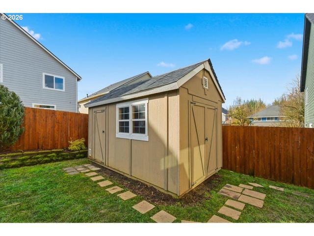 1817 N 9TH Way, Ridgefield, WA 98642