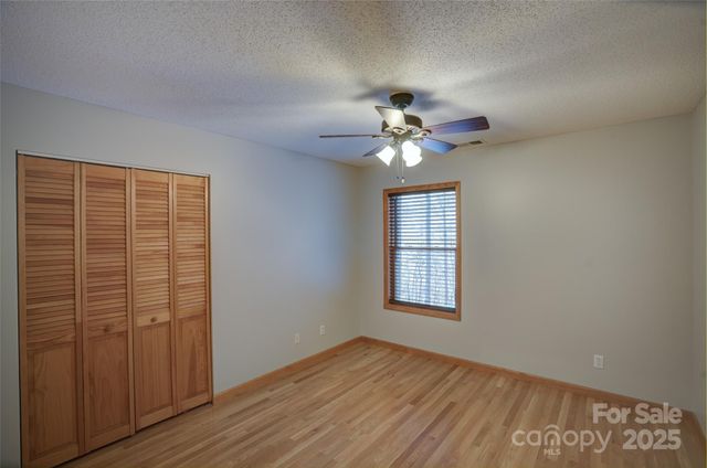 127 Whataview Drive, Whittier, NC 28789