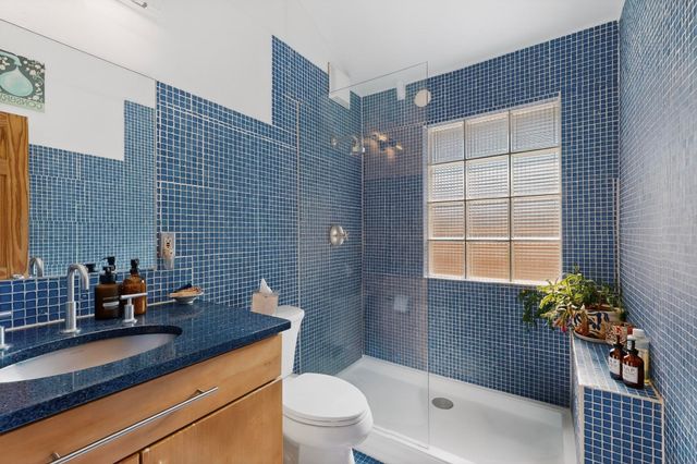 2 Camino Chupadero, Santa Fe, NM 87506