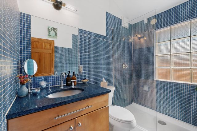 2 Camino Chupadero, Santa Fe, NM 87506