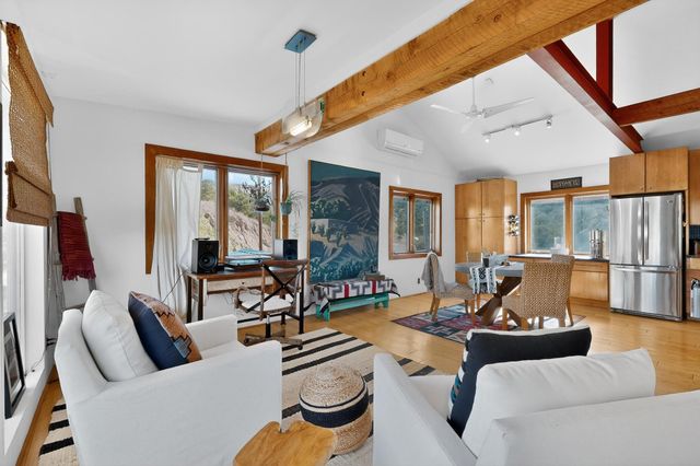 2 Camino Chupadero, Santa Fe, NM 87506