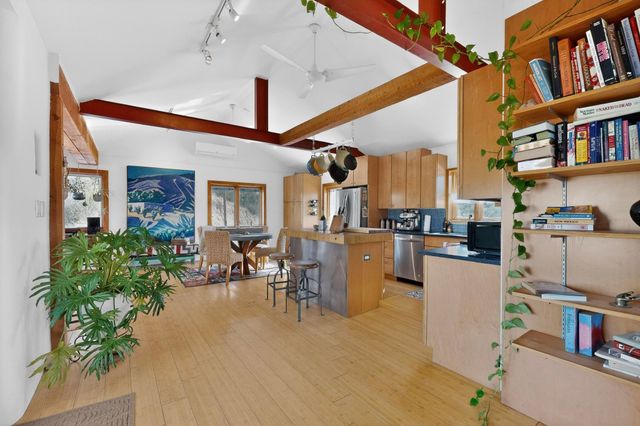 2 Camino Chupadero, Santa Fe, NM 87506