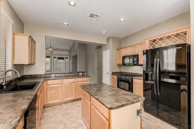 1411 W ARMSTRONG Way, Chandler, AZ 85286