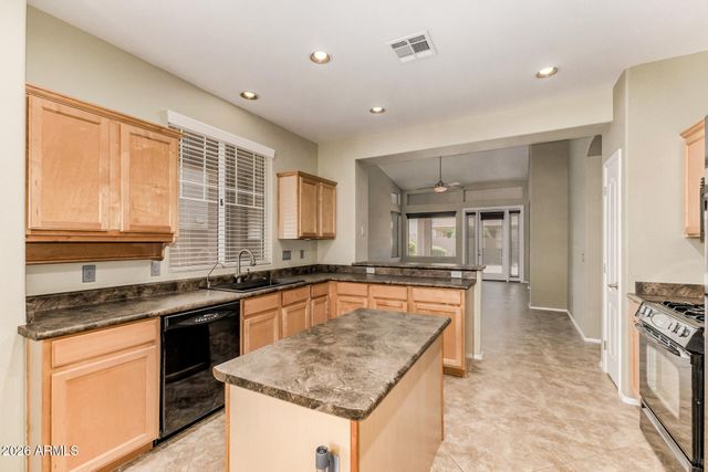 1411 W ARMSTRONG Way, Chandler, AZ 85286