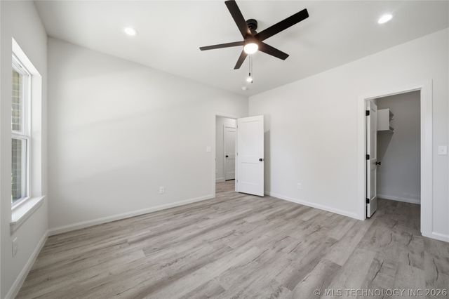 13835 E 27th Place E, Tulsa, OK 74134