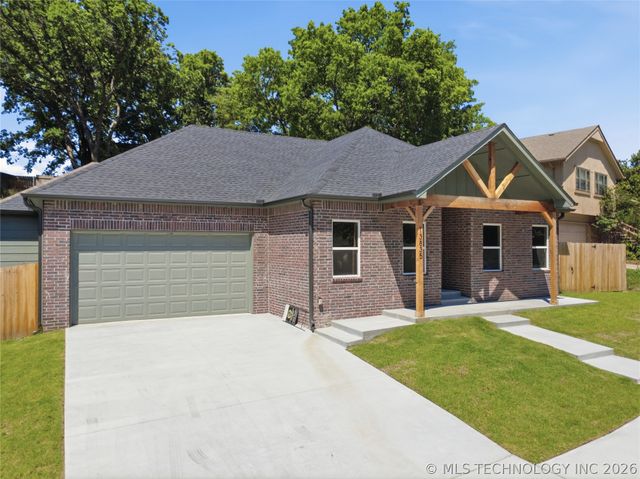 13835 E 27th Place E, Tulsa, OK 74134